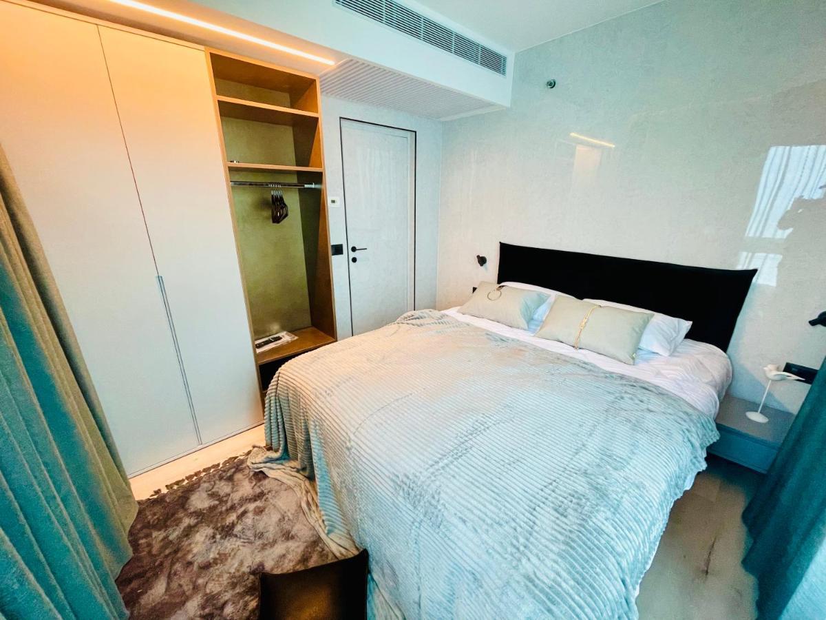 C Tower Apartments Netanya Esterno foto